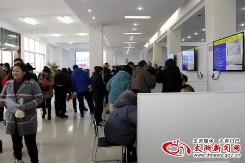 程志翔深入太湖永成人才市场调研企业招工情况