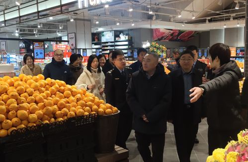 山东莒南县市场监管局邀请 两代表一委员 视察春节前食品安全工作