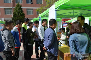 搭建供需平台 解决就业难题2019年全省夏季大型人才招聘会在省人力资源市场举办