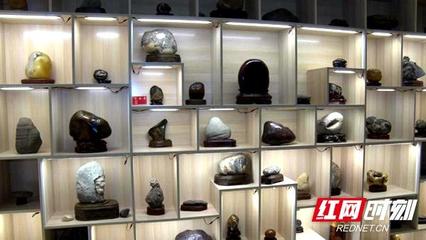 绥宁县奇石展:千件奇石让观众流连忘返